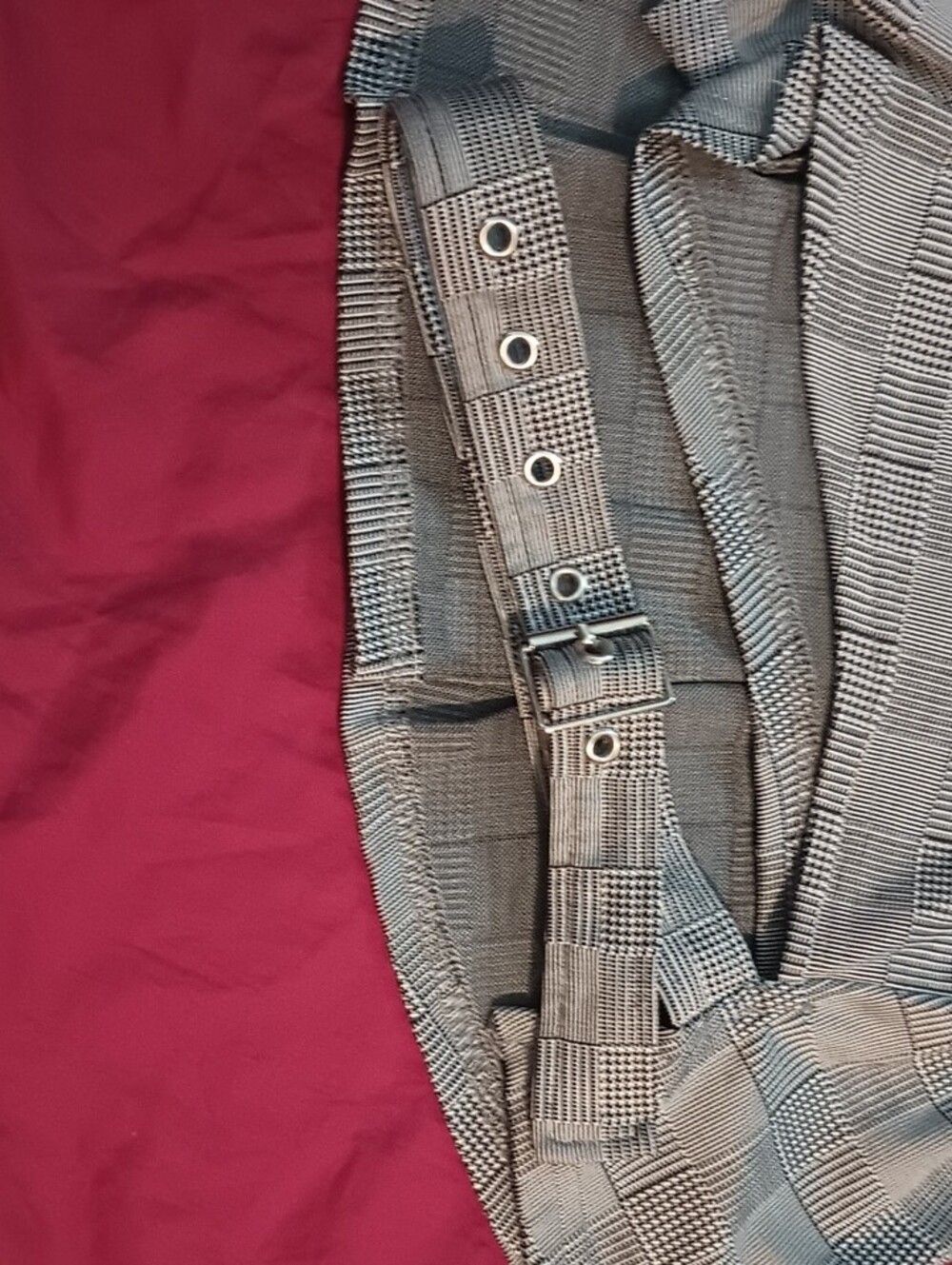 CBR Gray Plaid Pleated Mini Skort Side Thigh Buckle Woman's L Metal Detail Sexy - Picture 7 of 15